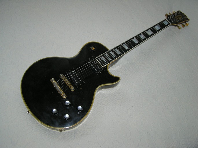 1977 GIBSON Les Paul Custom